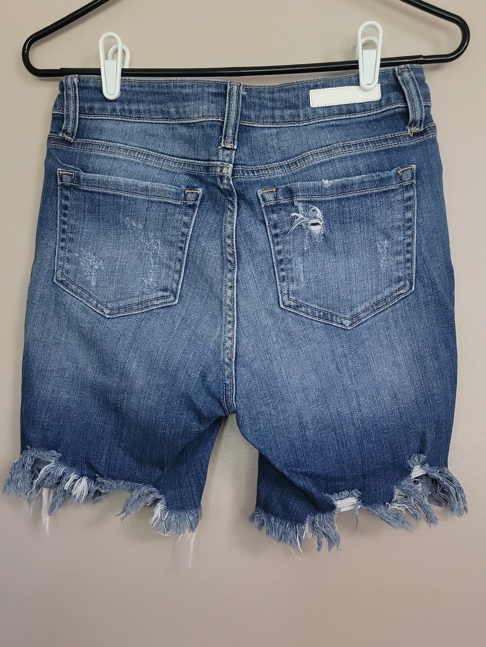 Cello Distressed Jean Shorts With Frayed Hem Size 5